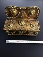 boîte d'allumettes bougies cuivre ancienne faite à main., Envoi