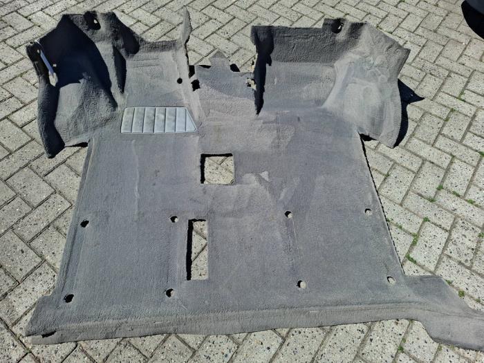 Vloerbedekking van een Volkswagen Transporter, Auto-onderdelen, Interieur en Bekleding, Volkswagen, Gebruikt, 3 maanden garantie
