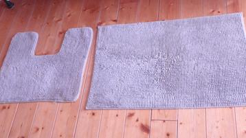 Set van beige badmat & WC-mat TOFTBO - Ikea disponible aux enchères