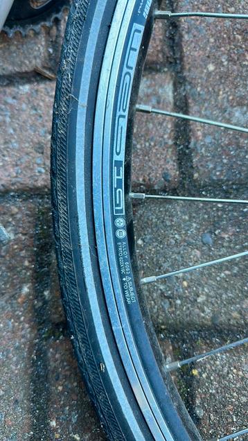 Batavus E Bike    fiets  wielen beschikbaar voor biedingen