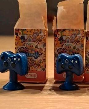 2 game console aldi emoji  beschikbaar voor biedingen