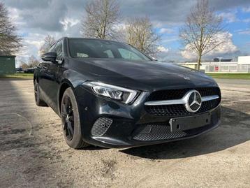 Mercedes-Benz A 180 Manueel - Benzine - PDC - Airco - Navi 