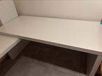 IKEA malm bureau met uit schuifbaar stuk  zo goed als nieuw, Huis en Inrichting, Bureaus, Ophalen, Met wielen, Nieuw, Bureau