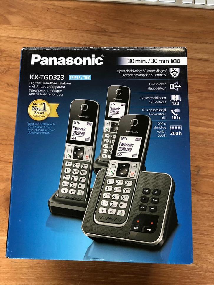 Panasonic KX-TGD323 triple/trio, Telecommunicatie, Vaste telefoons | Handsets en Draadloos, Nieuw, 3 handsets, Stralingsarm
