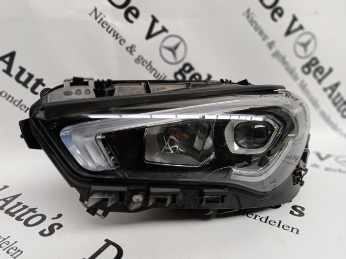 Koplamp links van een Mercedes CLA, Auto-onderdelen, Verlichting, Mercedes-Benz, Gebruikt, 3 maanden garantie, Ophalen of Verzenden