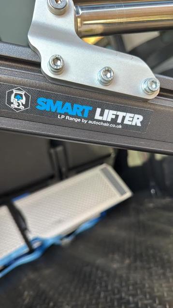 Electriche takel om in auto bestelbus te plaatsen, Enlèvement, Pliant, Comme neuf, Fauteuil roulant électrique