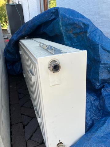 lot radiatoren beschikbaar voor biedingen