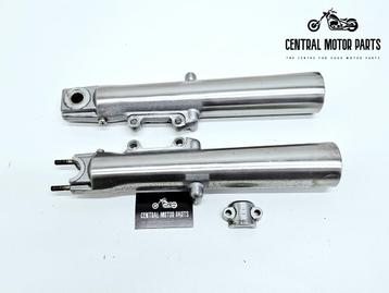 Set onderpoten Touring 2000-2001 beschikbaar voor biedingen