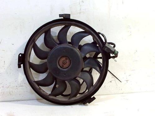 KOELVENTILATORMOTOR Audi A4 Avant (B7) (01-2004/06-2008), Auto-onderdelen, Airco en Verwarming, Audi, Gebruikt