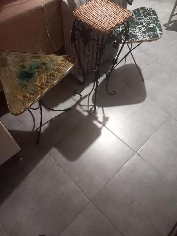 Zeer mooi drie stuks bij zet tafels vintage, Maison & Meubles, Tables | Dessertes, Comme neuf, Enlèvement