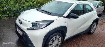 TOYOTA AYGO 2024+19000KM+VOLLEDIGE OPTIE BIJ 12999EU  beschikbaar voor biedingen