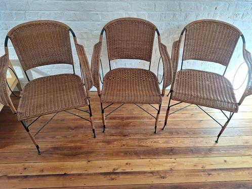 3 Rieten stoelen/zetels met ijzeren frame, Huis en Inrichting, Stoelen, Ophalen