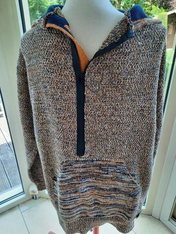 Toffe sweater NONON - L beschikbaar voor biedingen