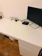 Bureau MALM (Blanc) + chaise de bureau, Maison & Meubles, Bureaux, Enlèvement, Utilisé, Bureau
