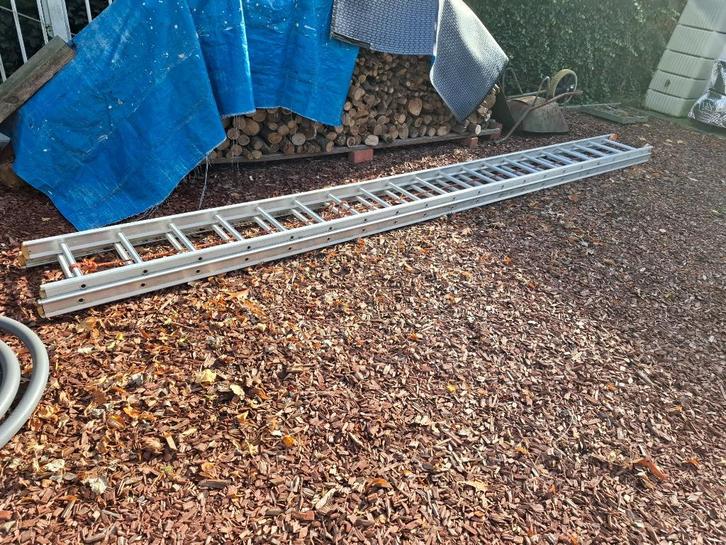 Zeer stevig ladder 2 x 20, Doe-het-zelf en Bouw, Ladders en Trappen, Zo goed als nieuw, Ladder, 4 meter of meer, Ophalen of Verzenden