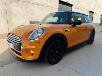 Mini Cooper 1.5 DA * Navigatie & Airco * beschikbaar voor biedingen