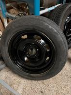 Peugeot 208-2008 winterset - 4 185/65R15 banden, Ophalen, Gebruikt, Band(en)