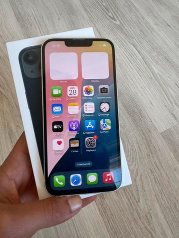 iPhone 13, 128 giga 82 % batterie beschikbaar voor biedingen