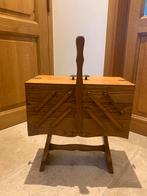 Antieke naaikofer 🧵, Hobby en Vrije tijd, Naaien en Fournituren, Ophalen, Gebruikt