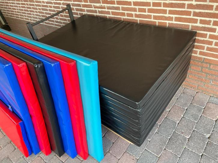 Turnmat gymmat turnmatten sportmat, valmat nieuwe bekleding, Sport en Fitness, Turnen, Zo goed als nieuw, Ophalen