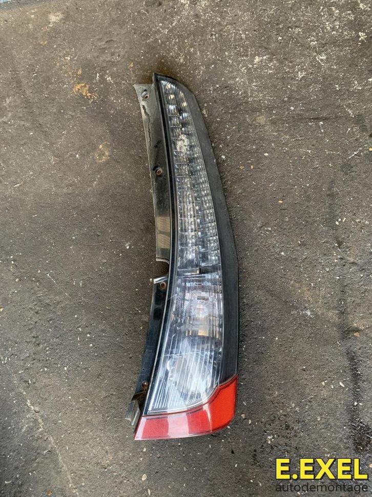 Achterlicht Rechts Mitsubishi Grandis 2004-2010, Auto-onderdelen, Verlichting, Mitsubishi, Gebruikt, Herkomst onderdeel bekend