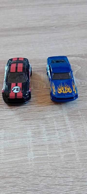 Miniatuurauto's: Ford Mustang schaal 1/64 beschikbaar voor biedingen
