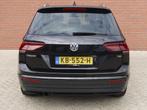 Volkswagen Tiguan 1.4 TSI Connected Series Navigatie Panoram, Achat, Entreprise, Boîte manuelle, Noir