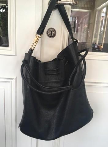 GRAND SAC À MAIN DELVAUX, Bijoux, Sacs & Beauté, Sacs | Sacs Femme, Comme neuf, Sac à main, Noir, Enlèvement