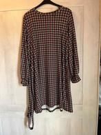 kleedje bel bo 48 warmere stof, Kleding | Dames, Bel bo, Ophalen of Verzenden, Gedragen, Jurk