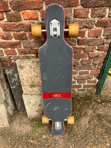 Longboard beschikbaar voor biedingen