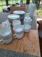 Koffieservies wit met gouden rand, Ophalen