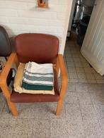 3 zit 1zit en stevige stoel, Gebruikt, Bruin, Ophalen of Verzenden, Vier