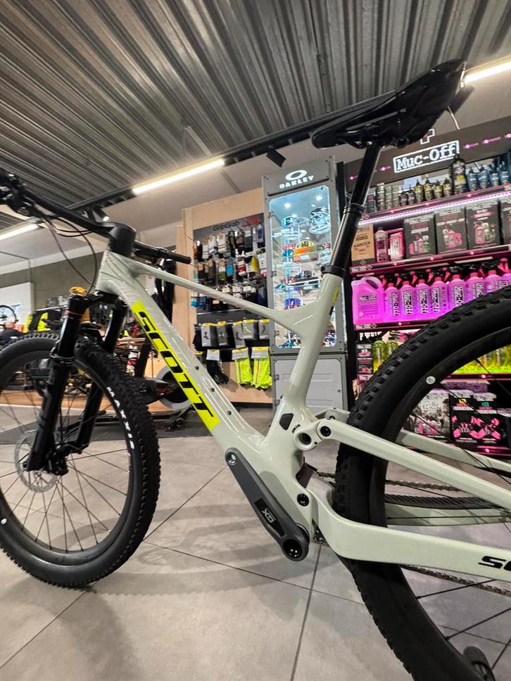 SCOTT SPARK RC Team issue 2026 Medium, Fietsen en Brommers, Fietsen | Mountainbikes en ATB, Zo goed als nieuw, Ophalen