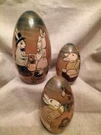 Vintage paasdecor. 3 houten eitjes, Antiek en Kunst, Ophalen of Verzenden