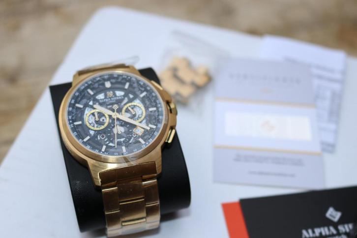 New Gamages race roze herenhorloge, Handtassen en Accessoires, Horloges | Heren, Nieuw, Polshorloge, Overige merken, Staal, Staal