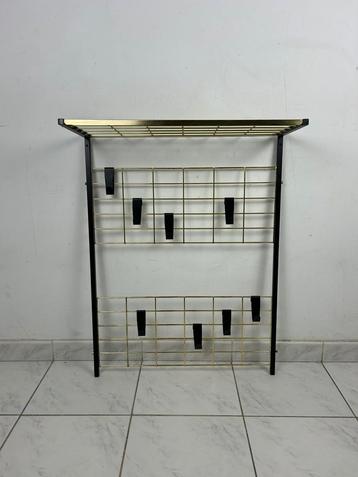 NOS vintage wandkapstok Tomado goud metaal beschikbaar voor biedingen