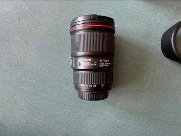 Canon EF 16-35mm f/4L IS USM beschikbaar voor biedingen
