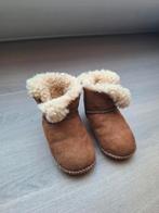 Babypantoffel UGG, Ophalen