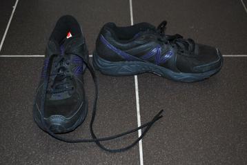 Chaussures de marche pour femme New Balance WW905AB - Taille