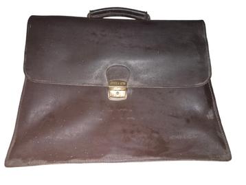 Arthur & Aston antiek servet N 28152388 beschikbaar voor biedingen