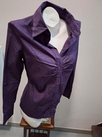 Mooie feestelijke hemd blousje lange mouw  beschikbaar voor biedingen