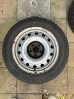 Gratis Winterbanden Pirelli Carier op velg, Auto-onderdelen, Ophalen, 16 inch, Banden en Velgen, Winterbanden