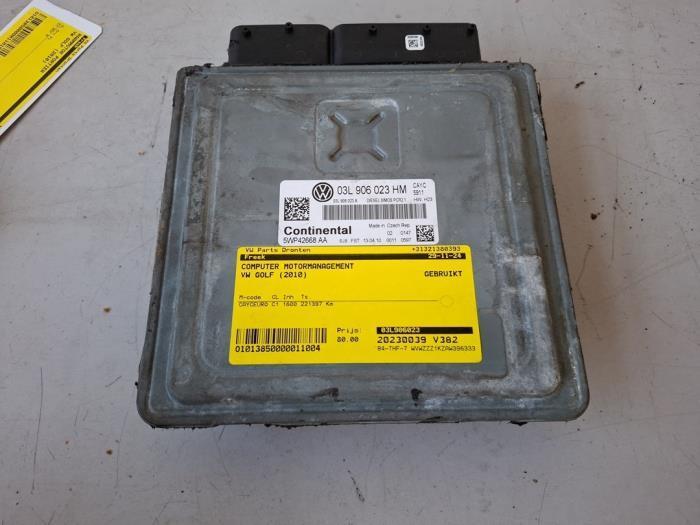 Ordinateur gestion moteur d'un Volkswagen Golf, Autos : Pièces & Accessoires, Électronique & Câbles, Volkswagen, Utilisé, 3 mois de garantie