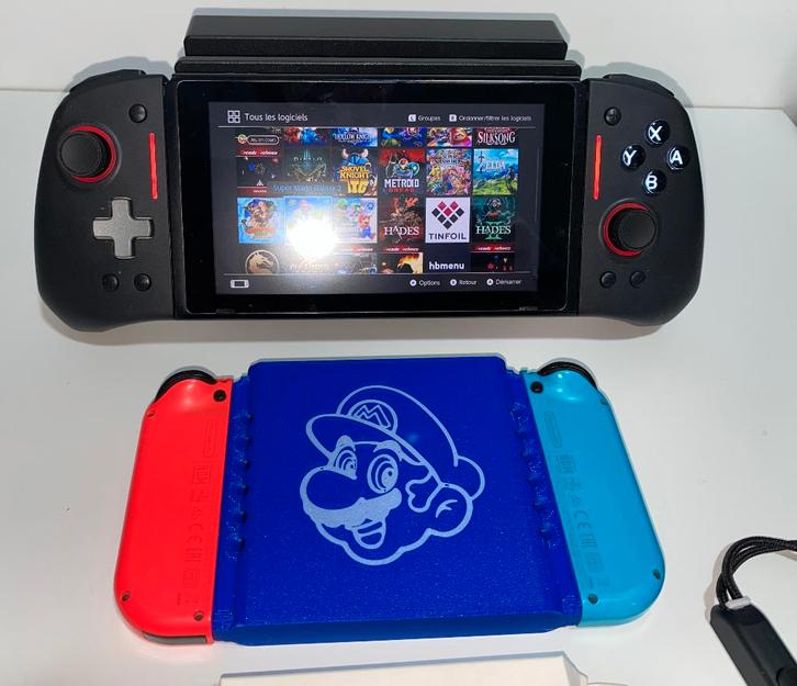 Switch v1 - Picofly - 512 GB, Games en Spelcomputers, Spelcomputers | Nintendo Switch, Zo goed als nieuw, Switch Original, Met 2 controllers