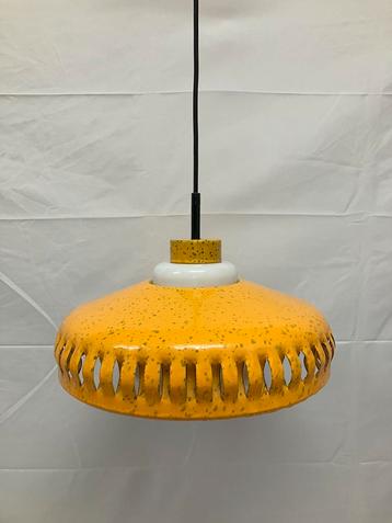 Vintage Scandinavisch hanglamp design door Bent Karlby beschikbaar voor biedingen