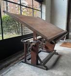 Knappe oude tekentafel, Ophalen, Gebruikt