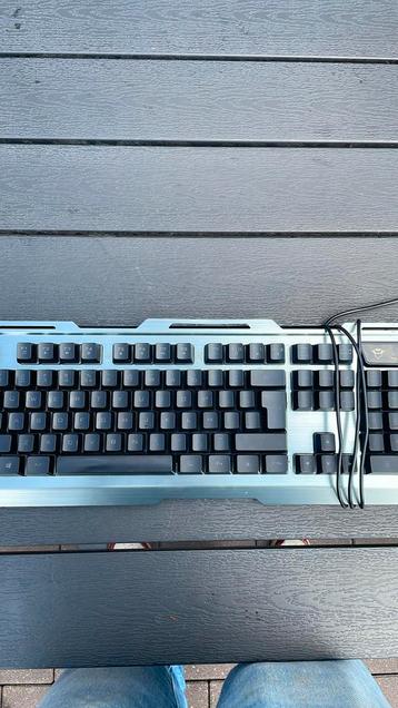 GXT 845 Gaming Toetsenbord beschikbaar voor biedingen