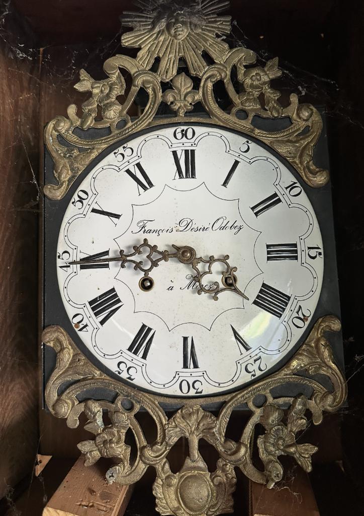 Antieke staanklok, Ophalen, Gebruikt, Analoog, Staande klok