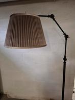 Bronzen staanlamp met beige hangkap, Huis en Inrichting, Ophalen, Zo goed als nieuw