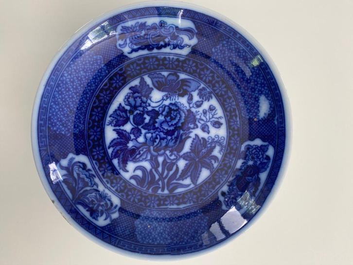 Bord Schaaltje Maastrichts Aardewerk, Antiek en Kunst, Antiek | Porselein, Ophalen of Verzenden